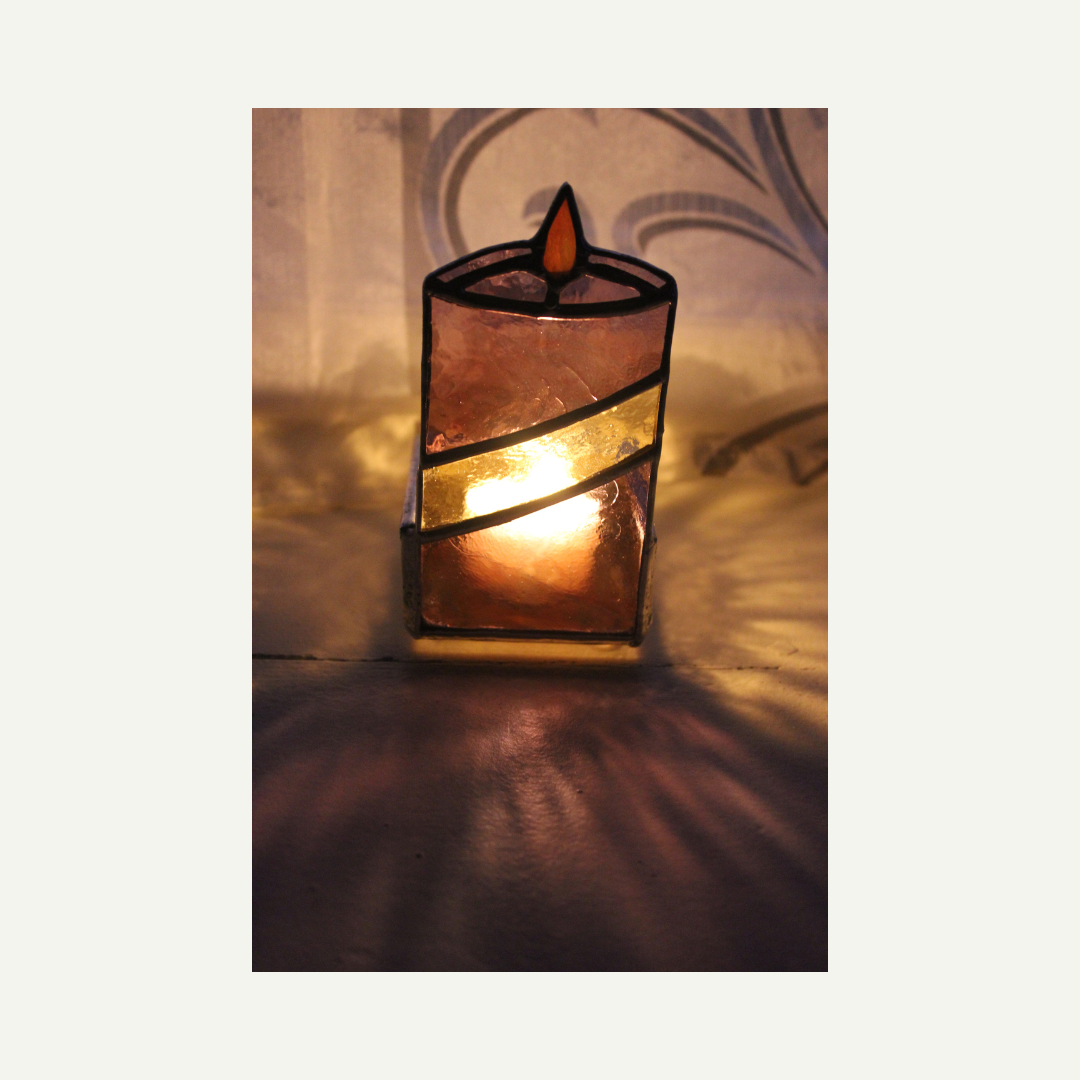 with a tea light, front view