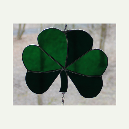 detail view (from the middle shamrock)